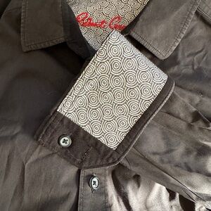 Robert Graham XL Long Sleeved Gray Design Cuffs